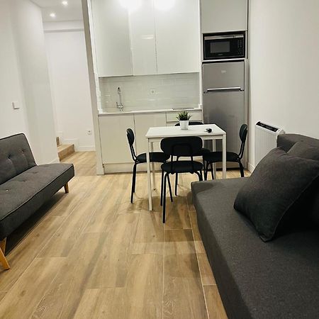 Bernabeu/ C.Universitaria Apartments Madrid Exterior foto